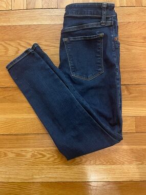 Abercrombie & Fitch Dark Blue Super Skinny Ankle Jeans